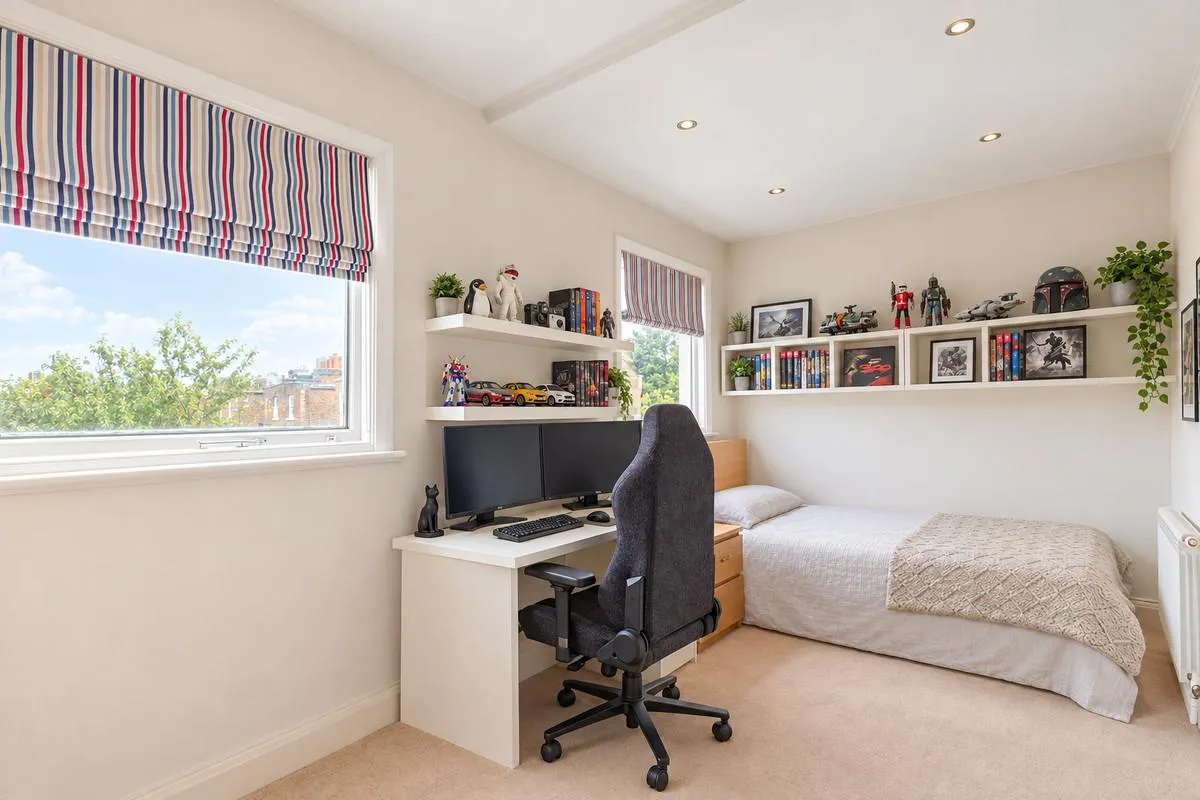 Wendell Road, London, W12, photo 14