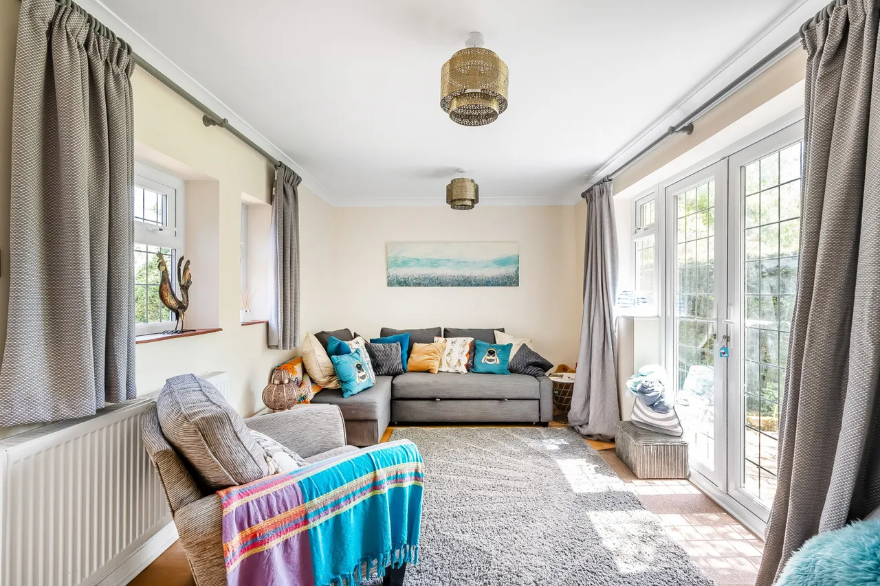 Pikes Lane, Crowhurst, RH7, photo 19