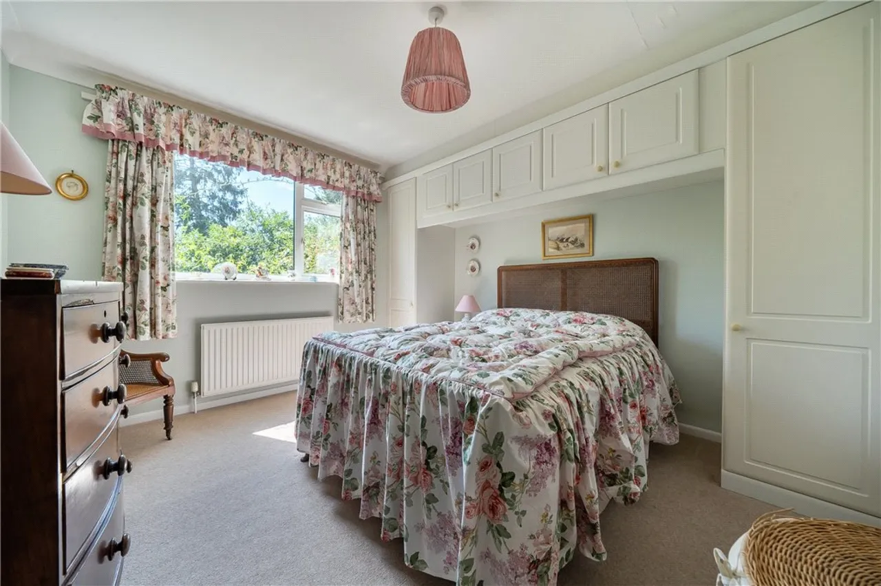 Cupernham Close, Romsey, SO51, photo 8