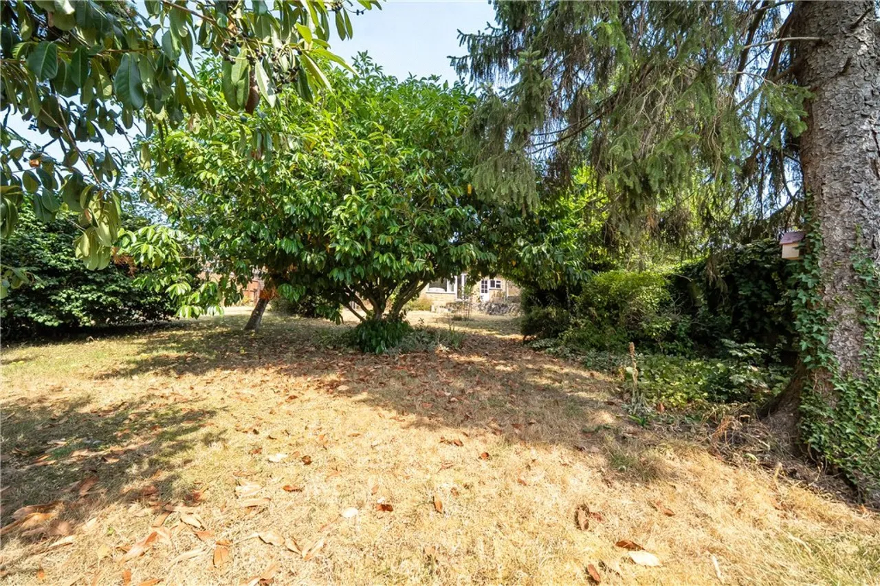 Cupernham Close, Romsey, SO51, photo 17