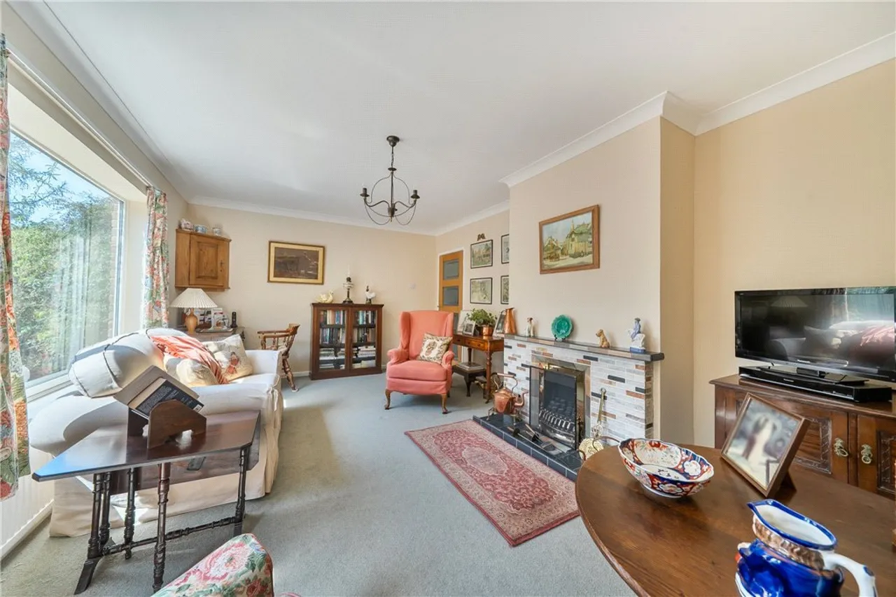 Cupernham Close, Romsey, SO51, photo 3