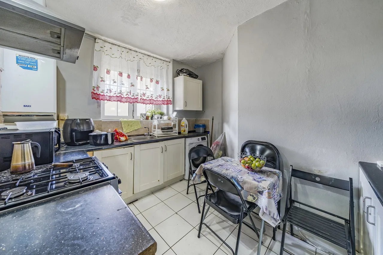 Peckham Road, SE5, photo 4