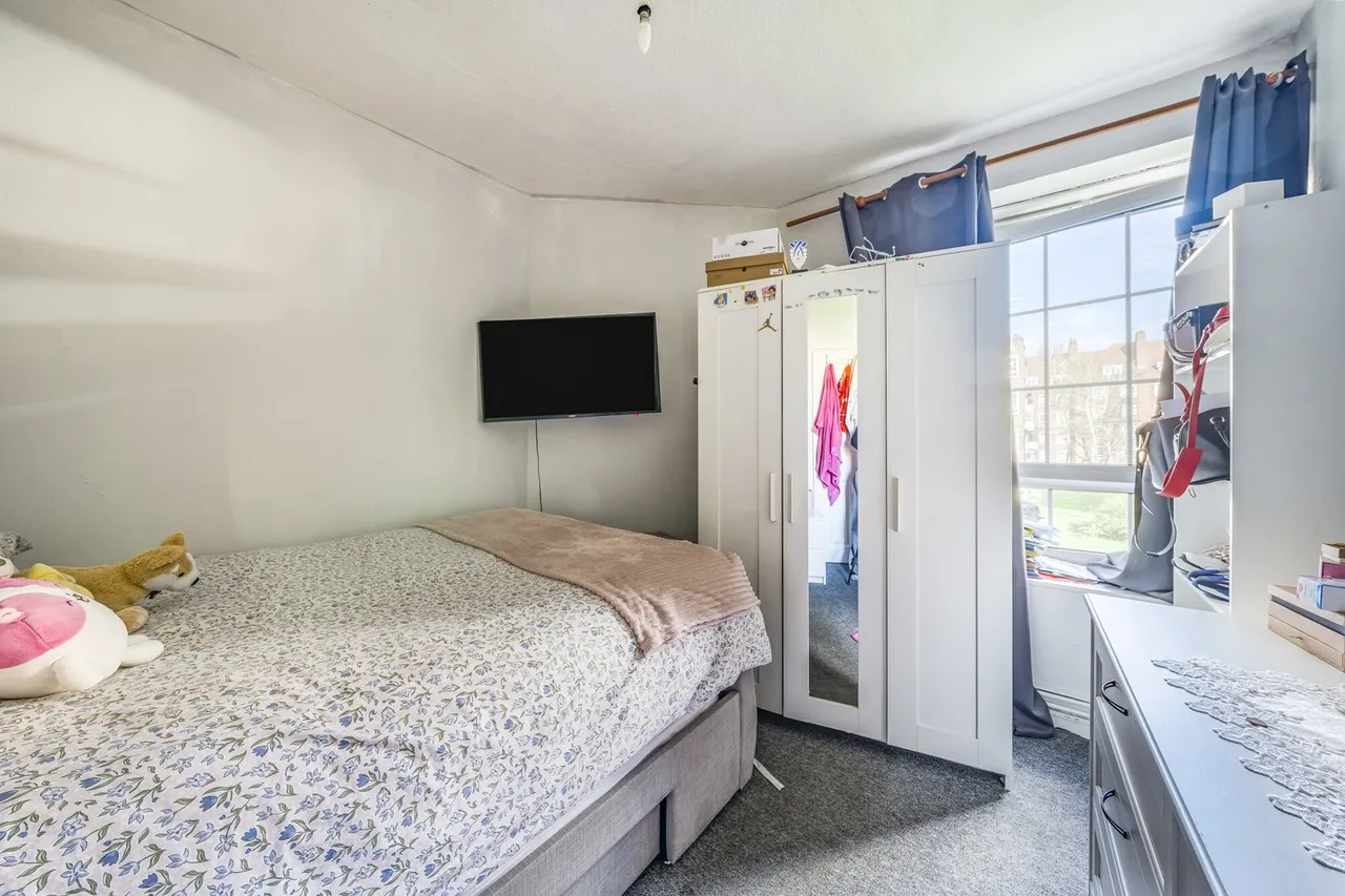 Peckham Road, SE5, photo 6