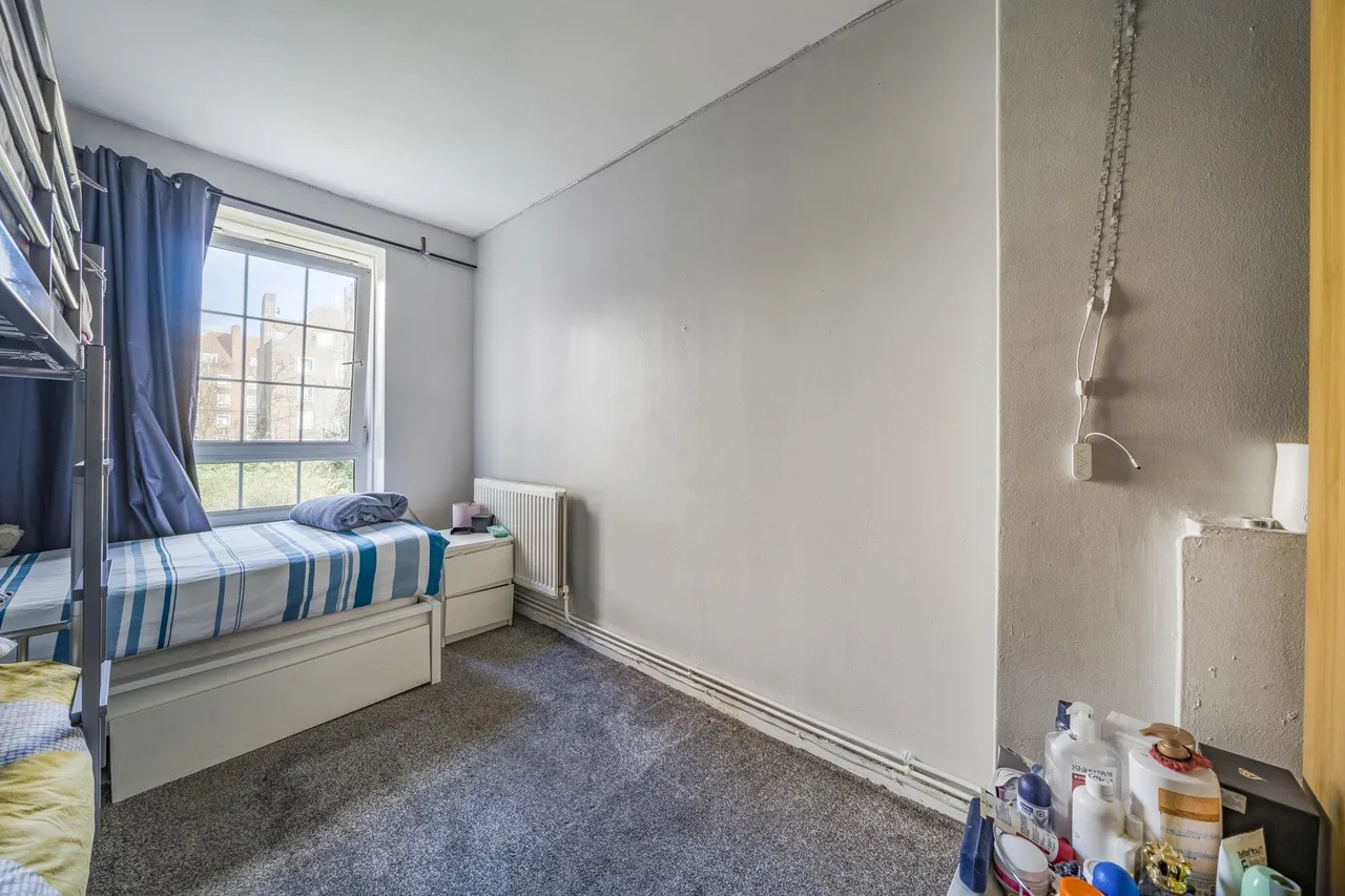 Peckham Road, SE5, photo 13