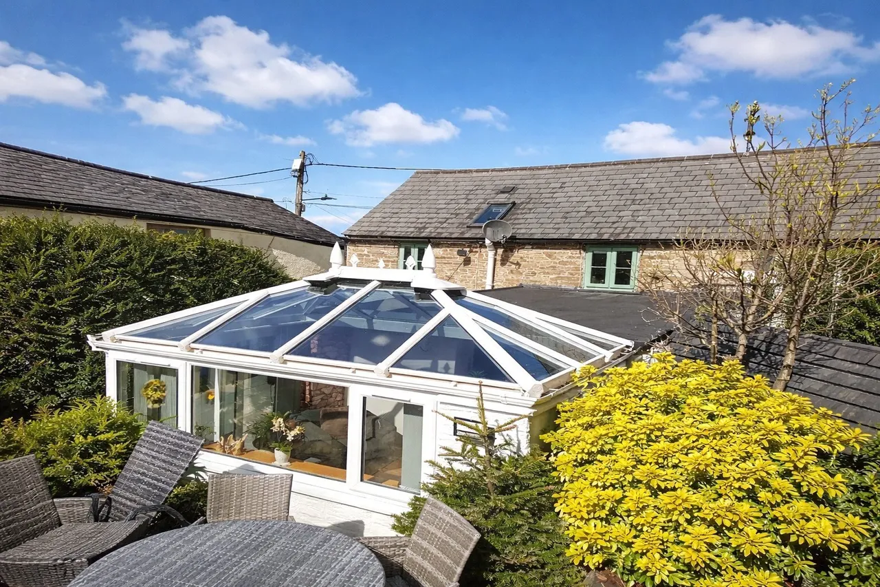 2 bed house for sale, Station Road, St. Mabyn, PL30