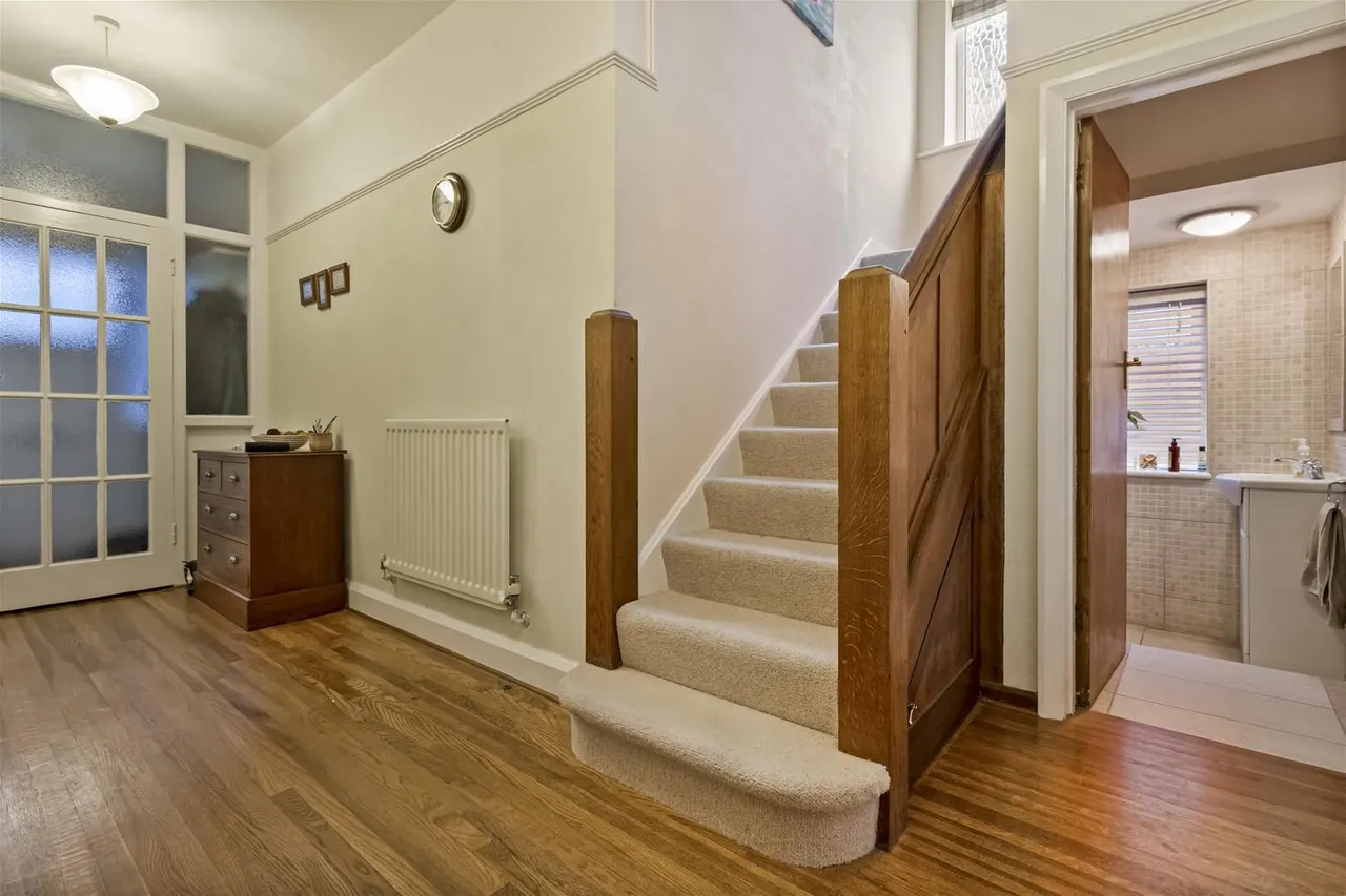 West Park Lane, Goring-By-Sea, Worthing, photo 22
