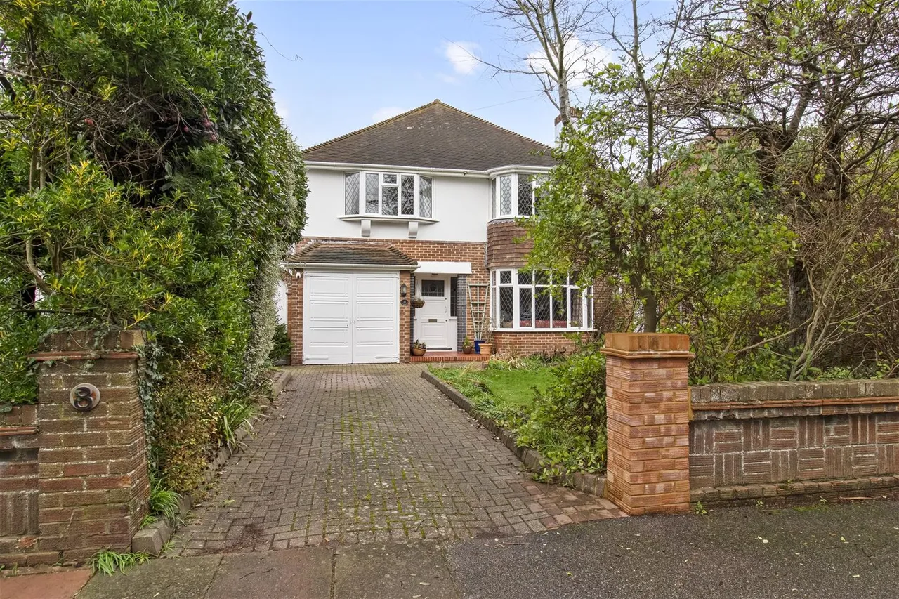 West Park Lane, Goring-By-Sea, Worthing, photo 20