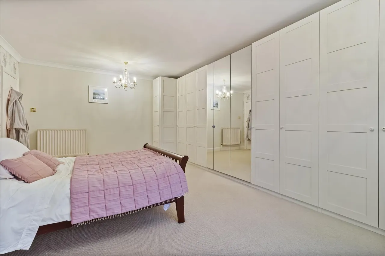 West Park Lane, Goring-By-Sea, Worthing, photo 27