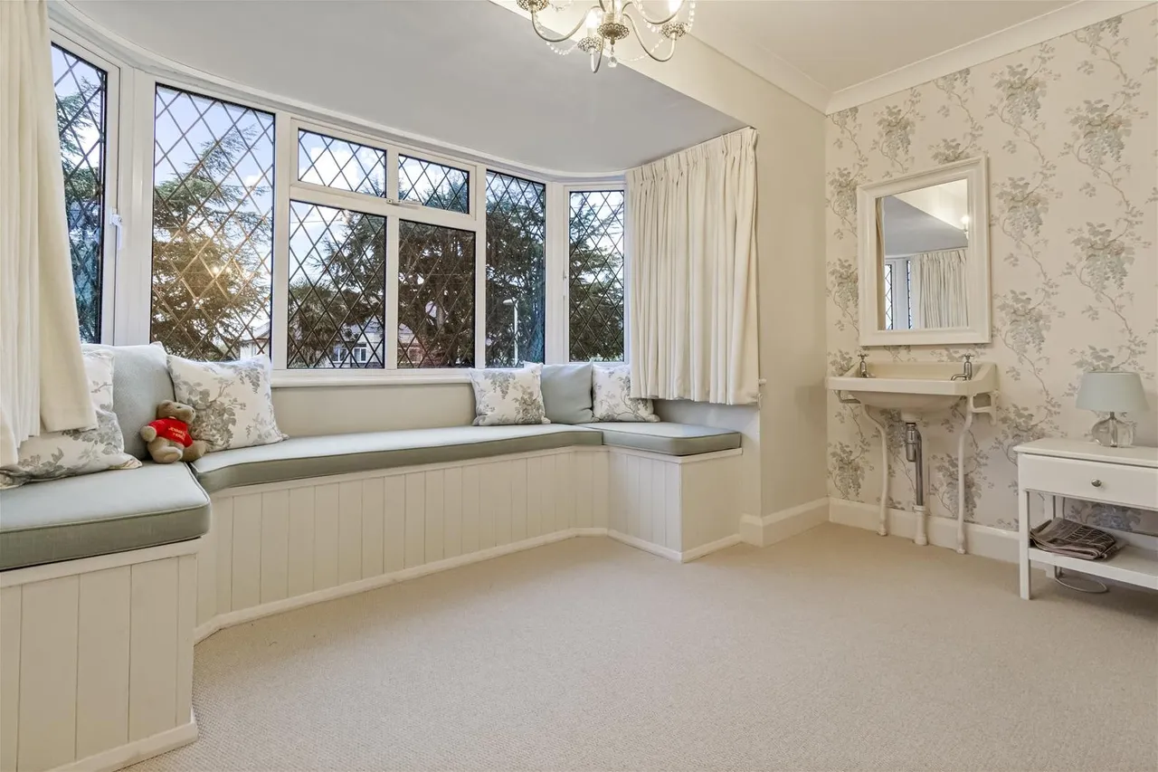 West Park Lane, Goring-By-Sea, Worthing, photo 26