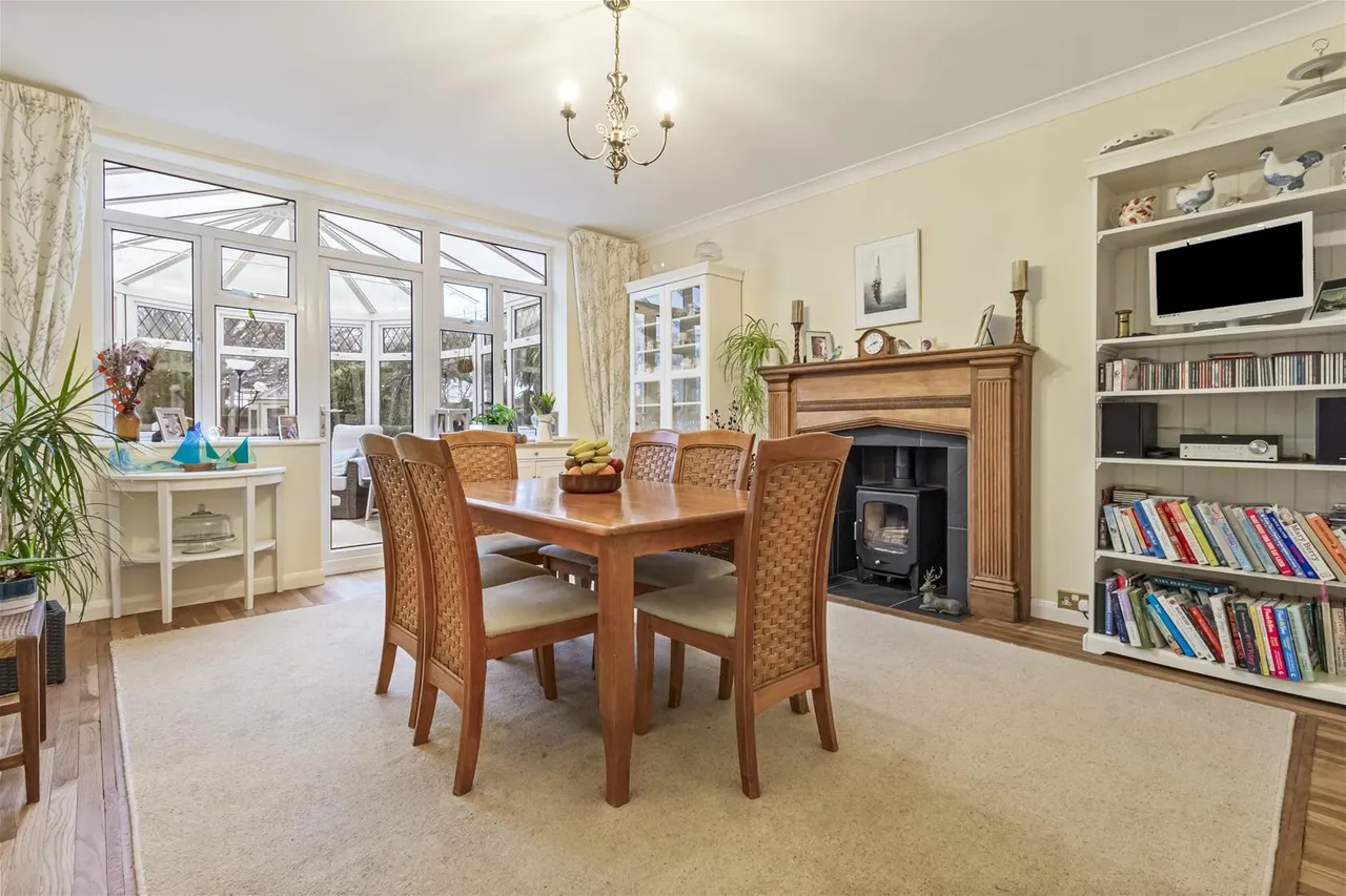 West Park Lane, Goring-By-Sea, Worthing, photo 4