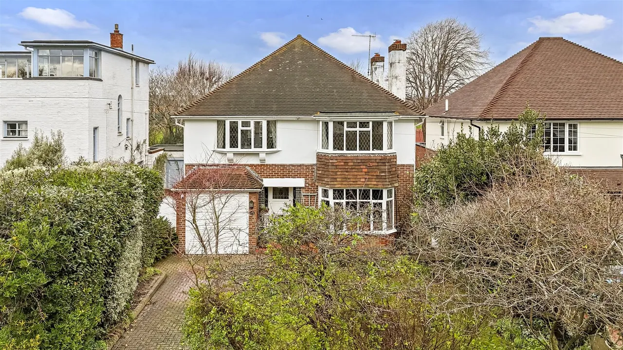 West Park Lane, Goring-By-Sea, Worthing, photo 29
