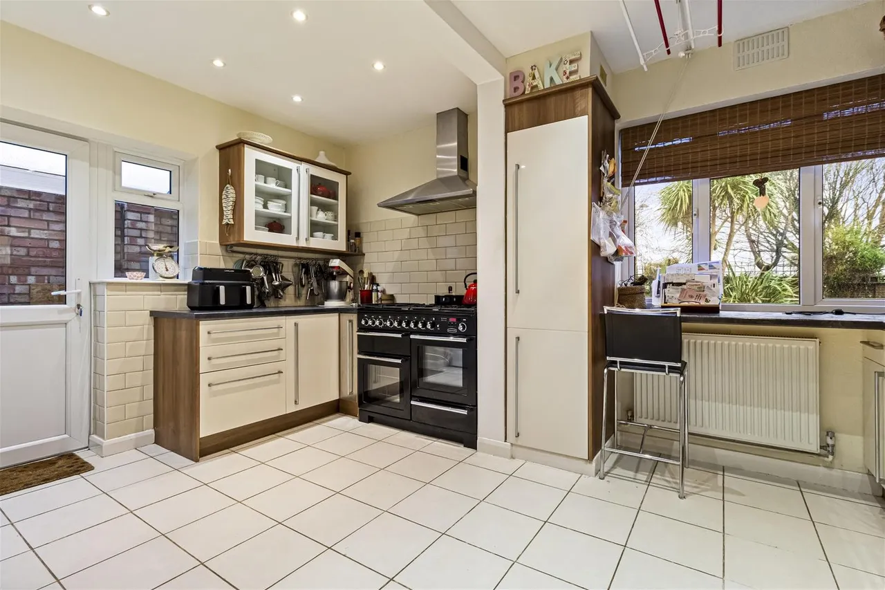 West Park Lane, Goring-By-Sea, Worthing, photo 6