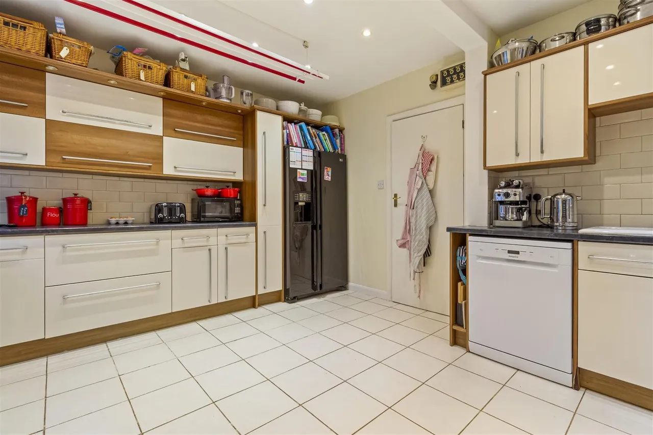 West Park Lane, Goring-By-Sea, Worthing, photo 8