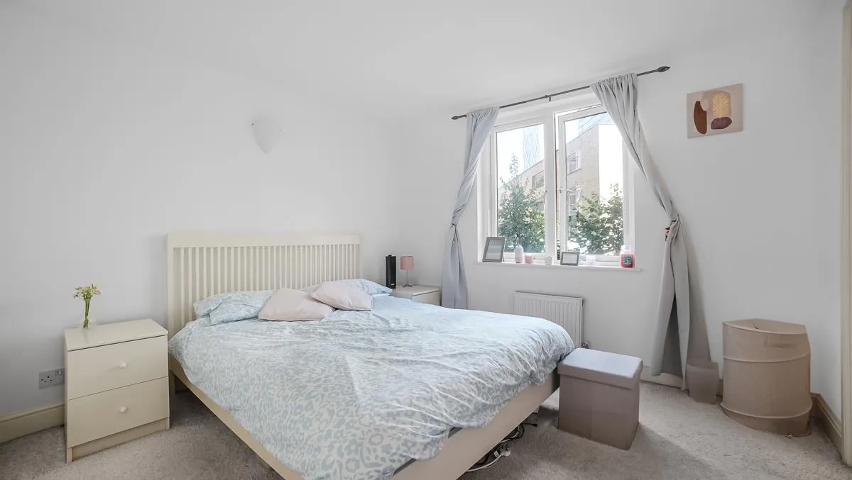 Westferry Road, London, E14 8NG, photo 6