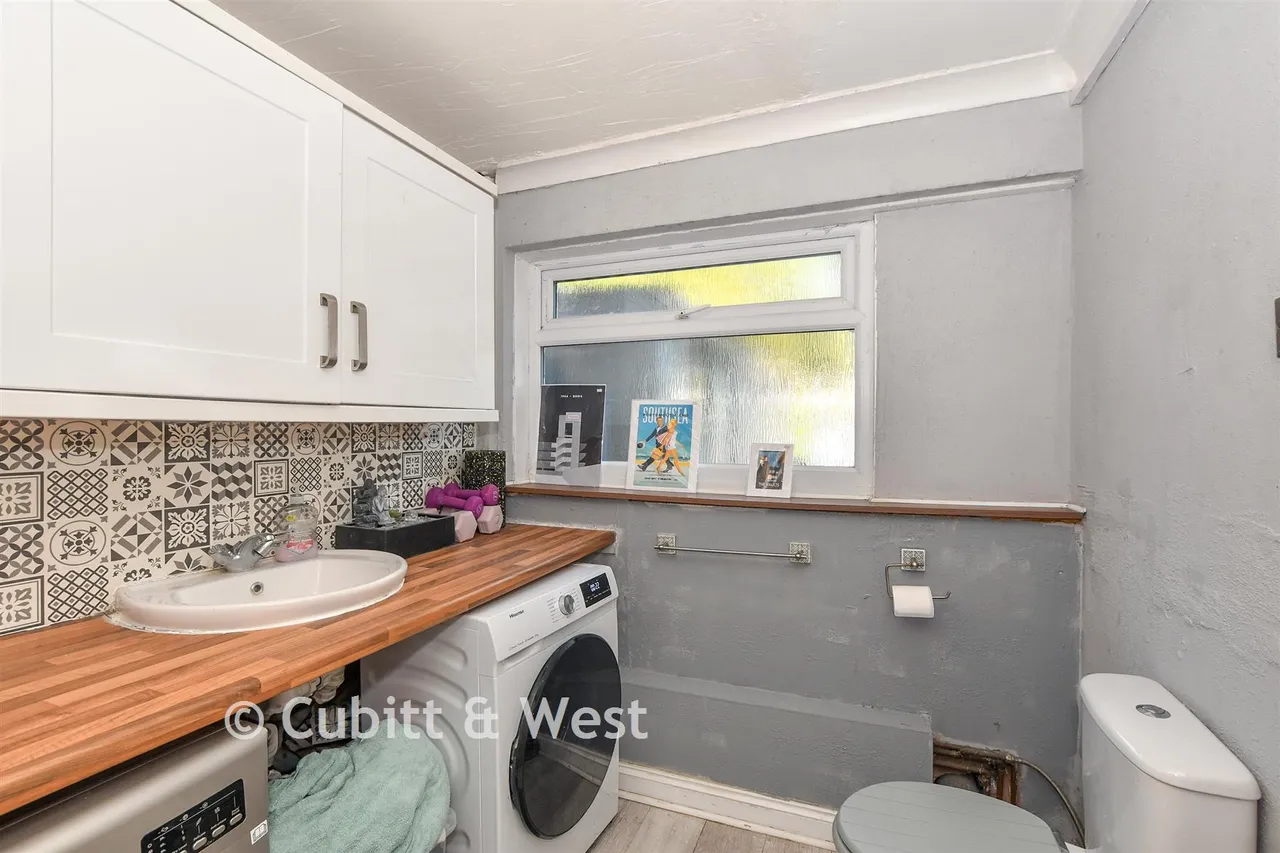 Stockheath Way, Leigh Park, PO9, photo 7