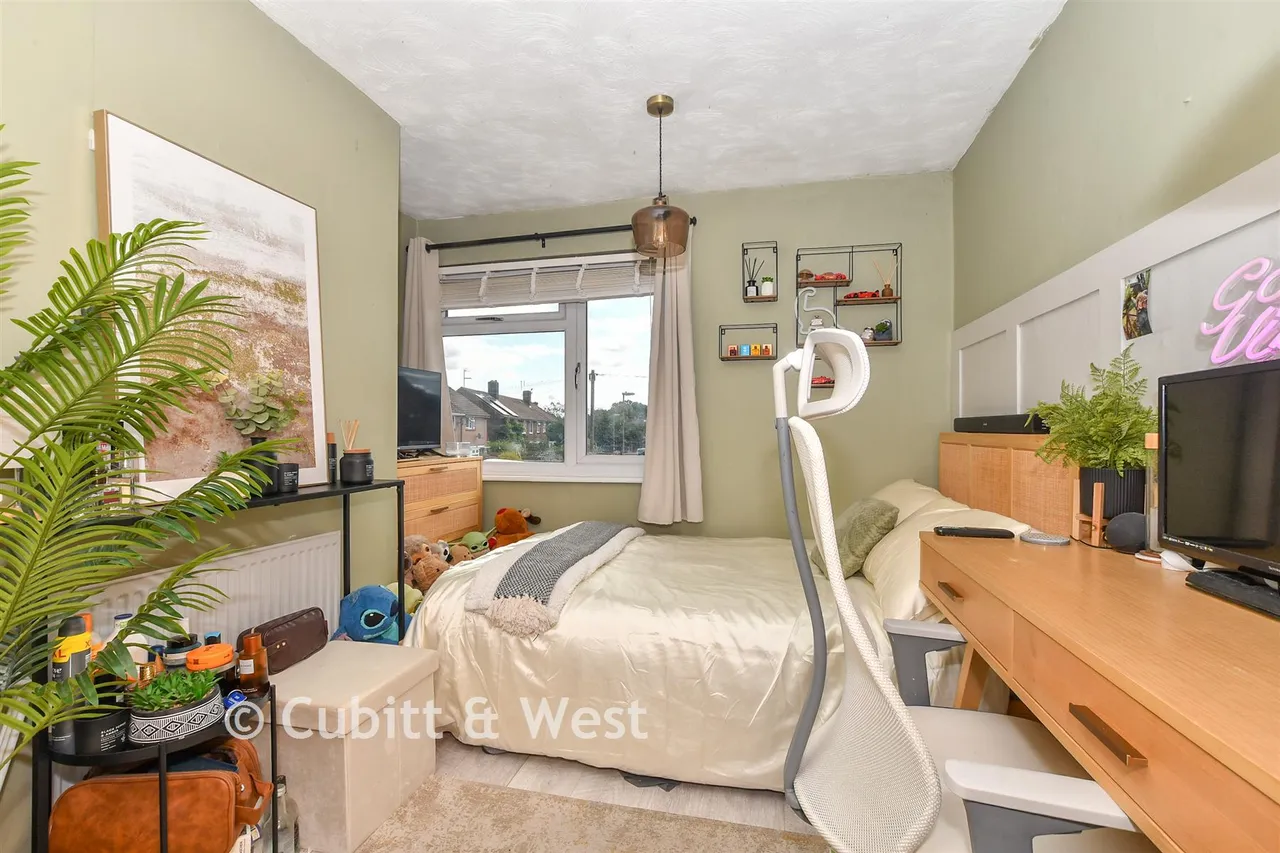 Stockheath Way, Leigh Park, PO9, photo 11