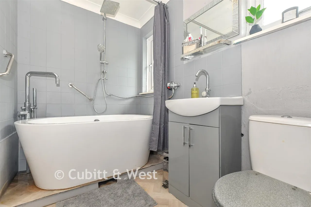 Stockheath Way, Leigh Park, PO9, photo 12