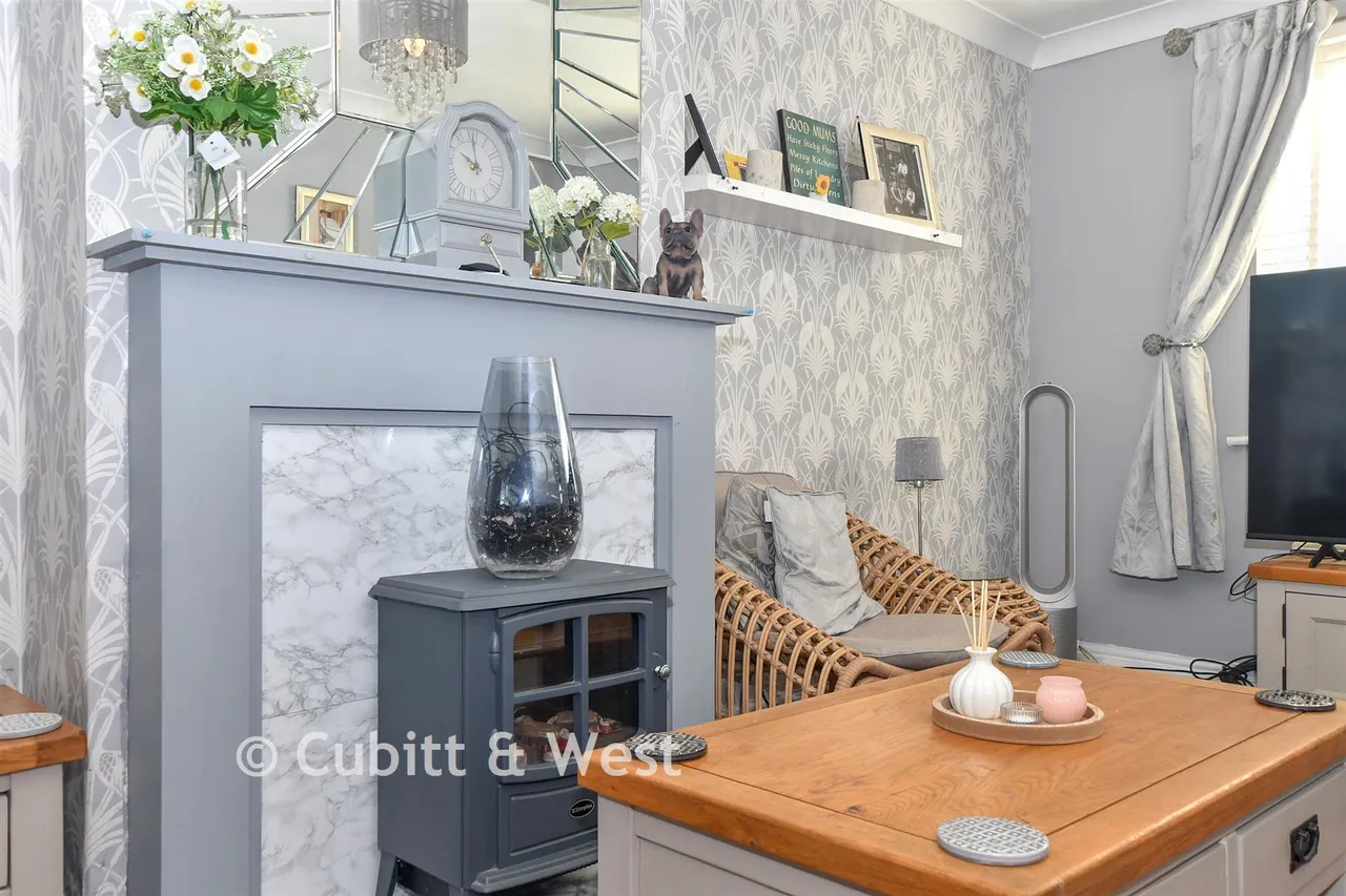 Stockheath Way, Leigh Park, PO9, photo 8