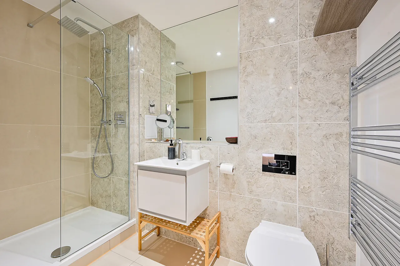 Flat 75, New Malden House, photo 10