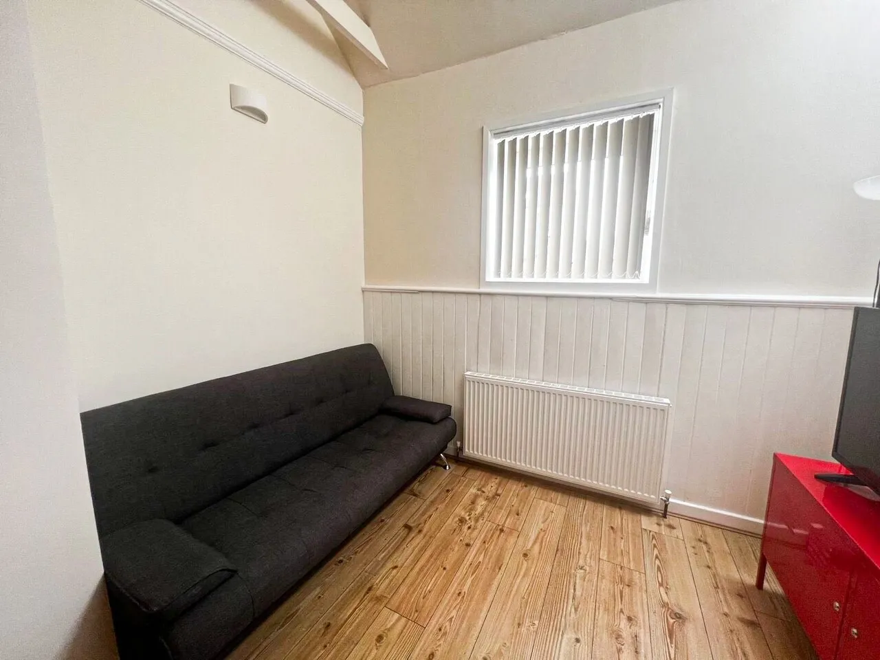 Holderness Road, HULL, photo 4