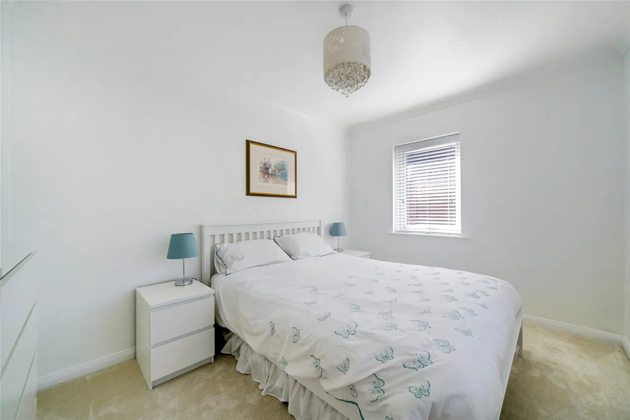 Parkway, Camberley, GU15, photo 10