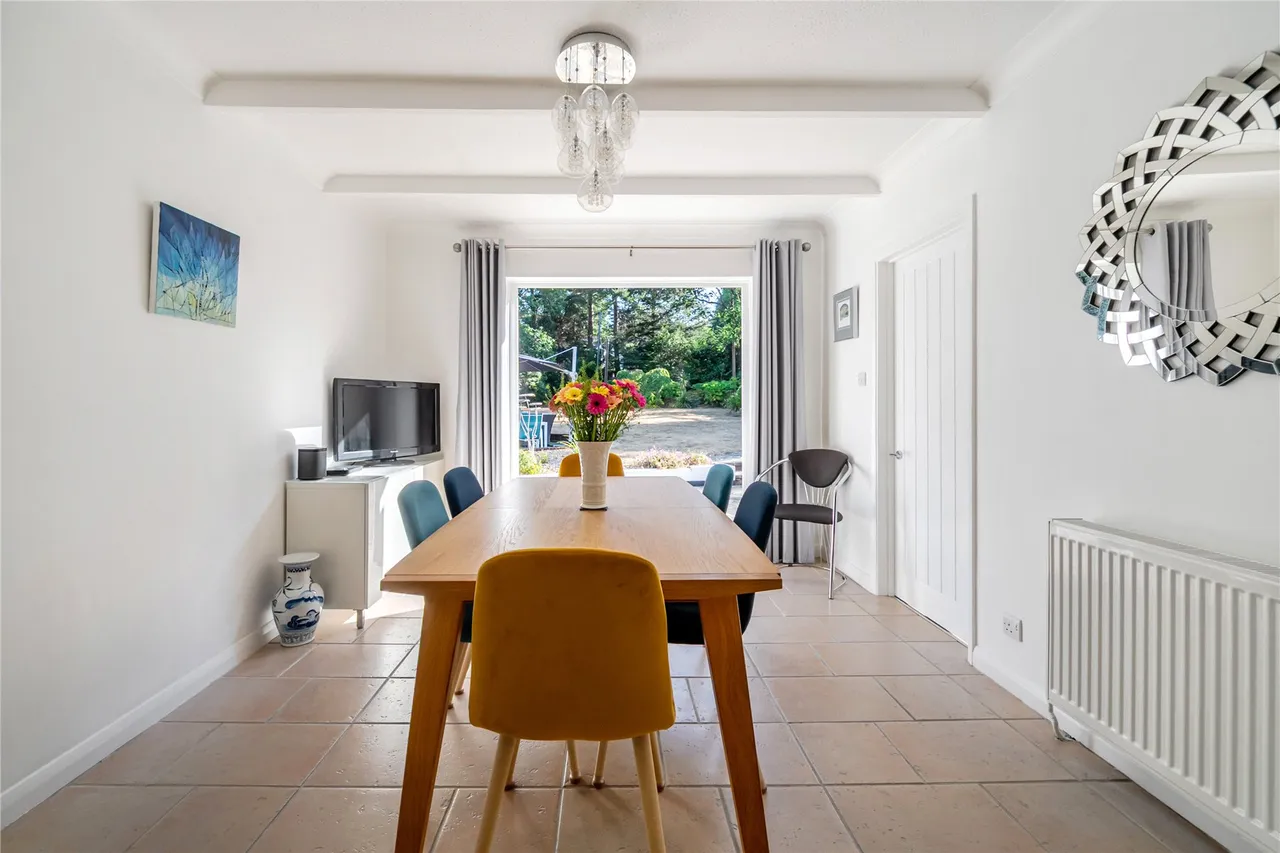 Parkway, Camberley, GU15, photo 4