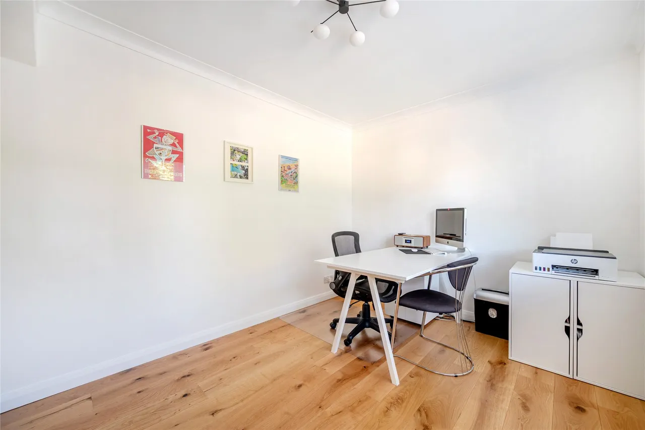 Parkway, Camberley, GU15, photo 19
