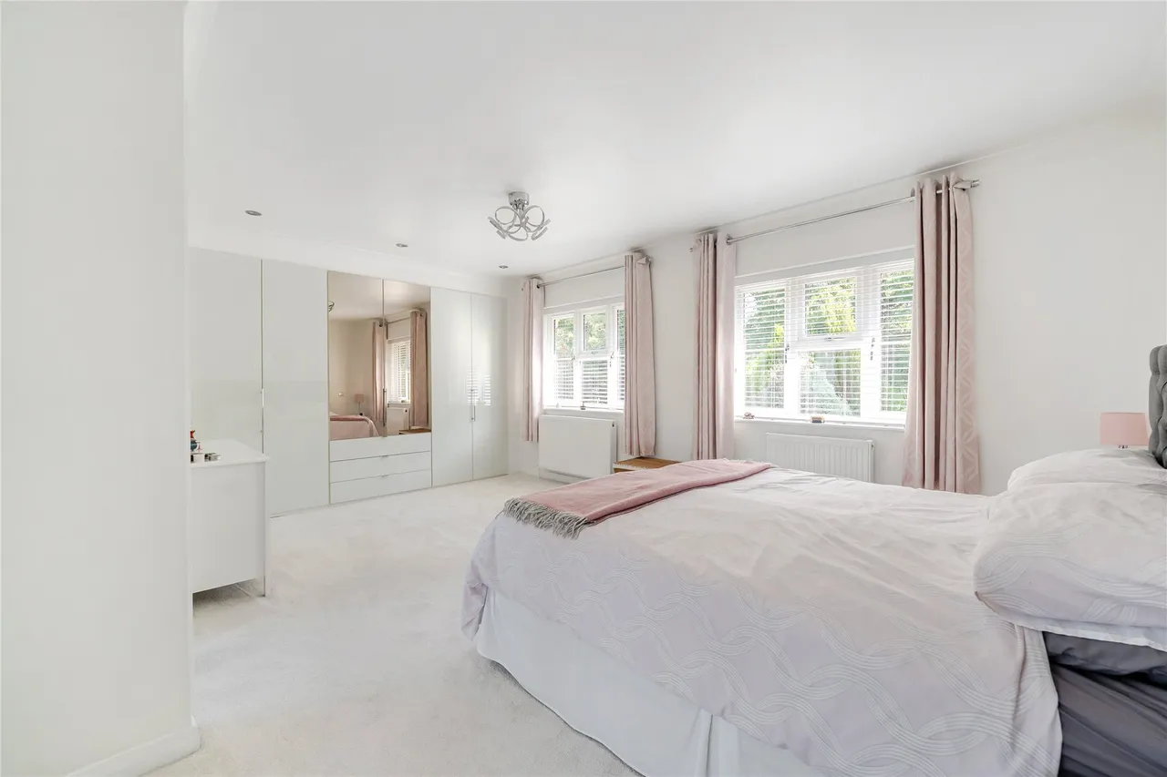 Parkway, Camberley, GU15, photo 15