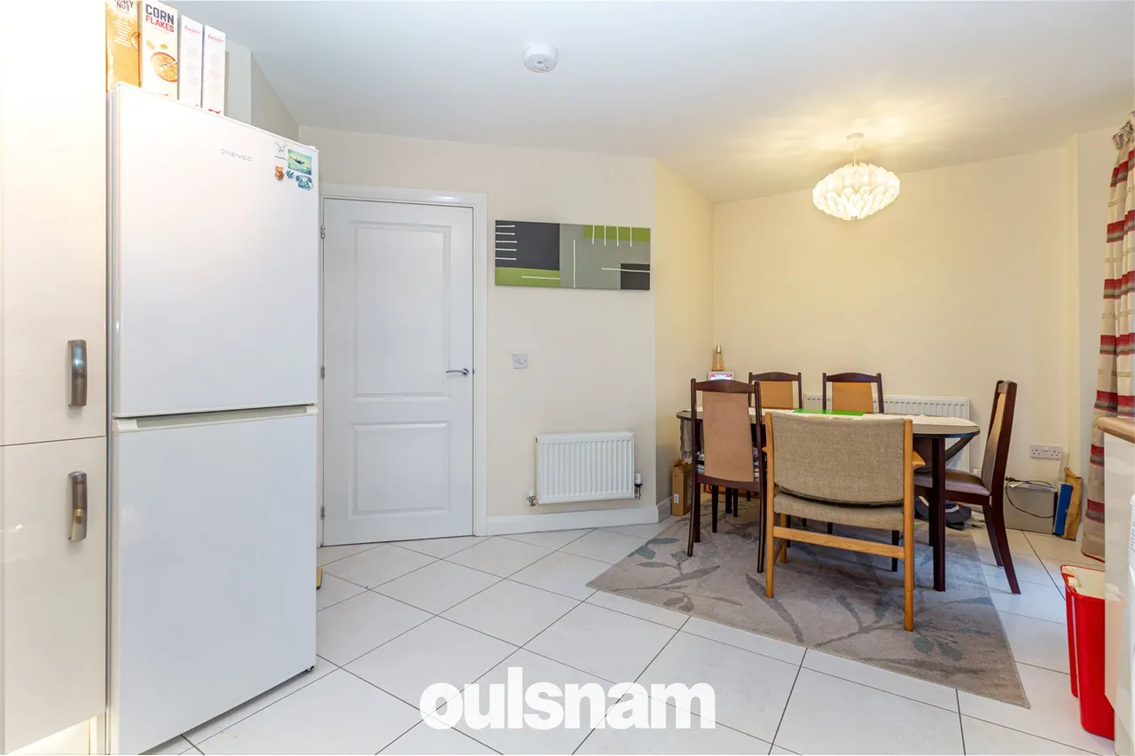 Cromwell Lane, Northfield, Birmingham, B31 1AT, photo 3