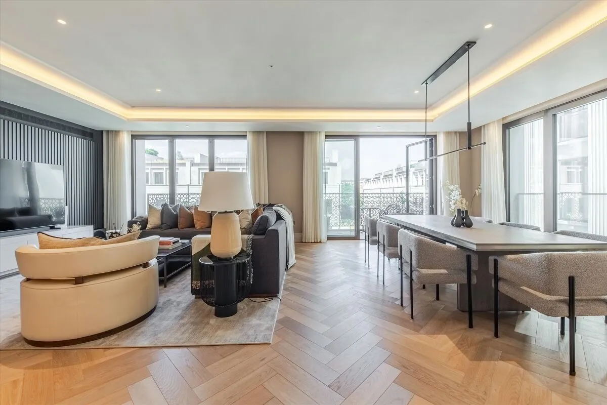 Whistler Square, London, SW1W, photo 14