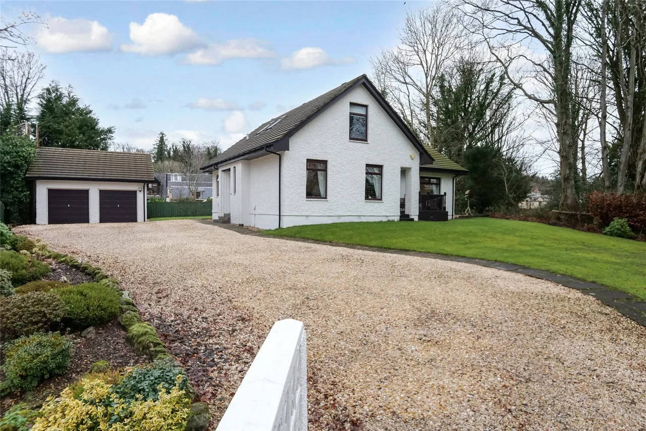 3 bed house for sale — Station Road, Kilbarchan, PA10