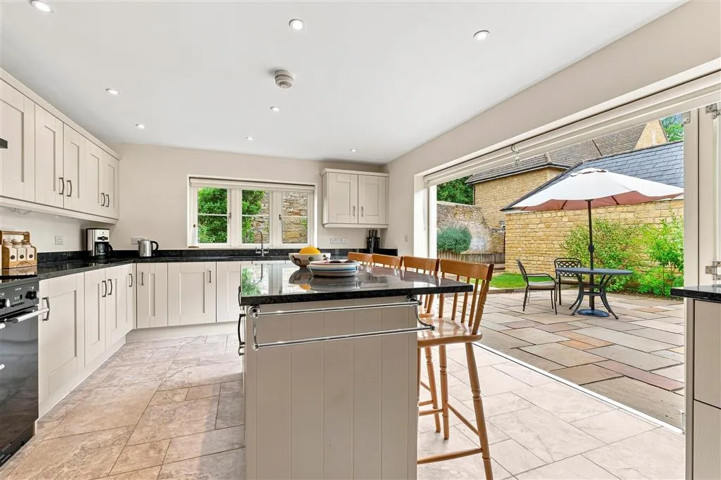 Bridge Street, Kings Cliffe, PE8, photo 4