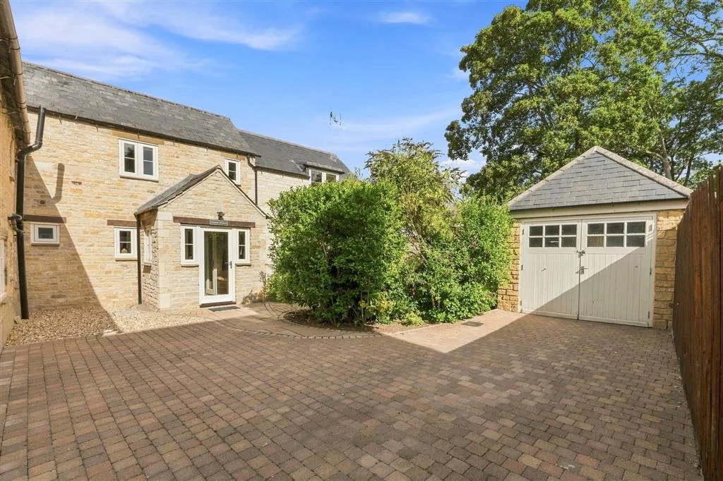 Bridge Street, Kings Cliffe, PE8, photo 3