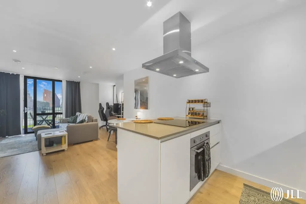 Forrester Way, London, E15, photo 4