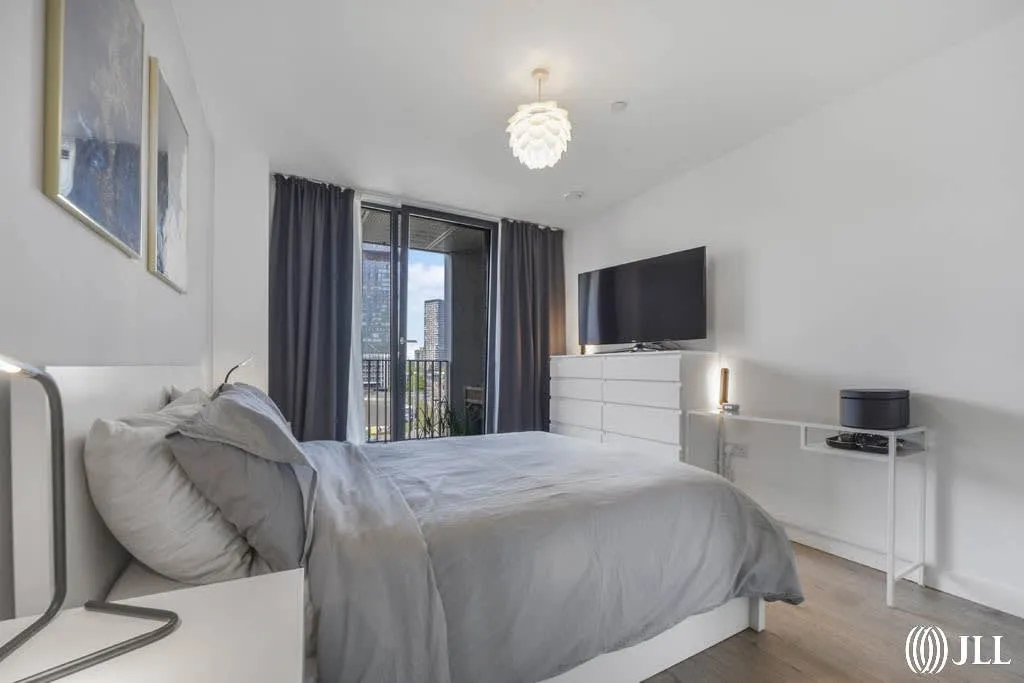 Forrester Way, London, E15, photo 11