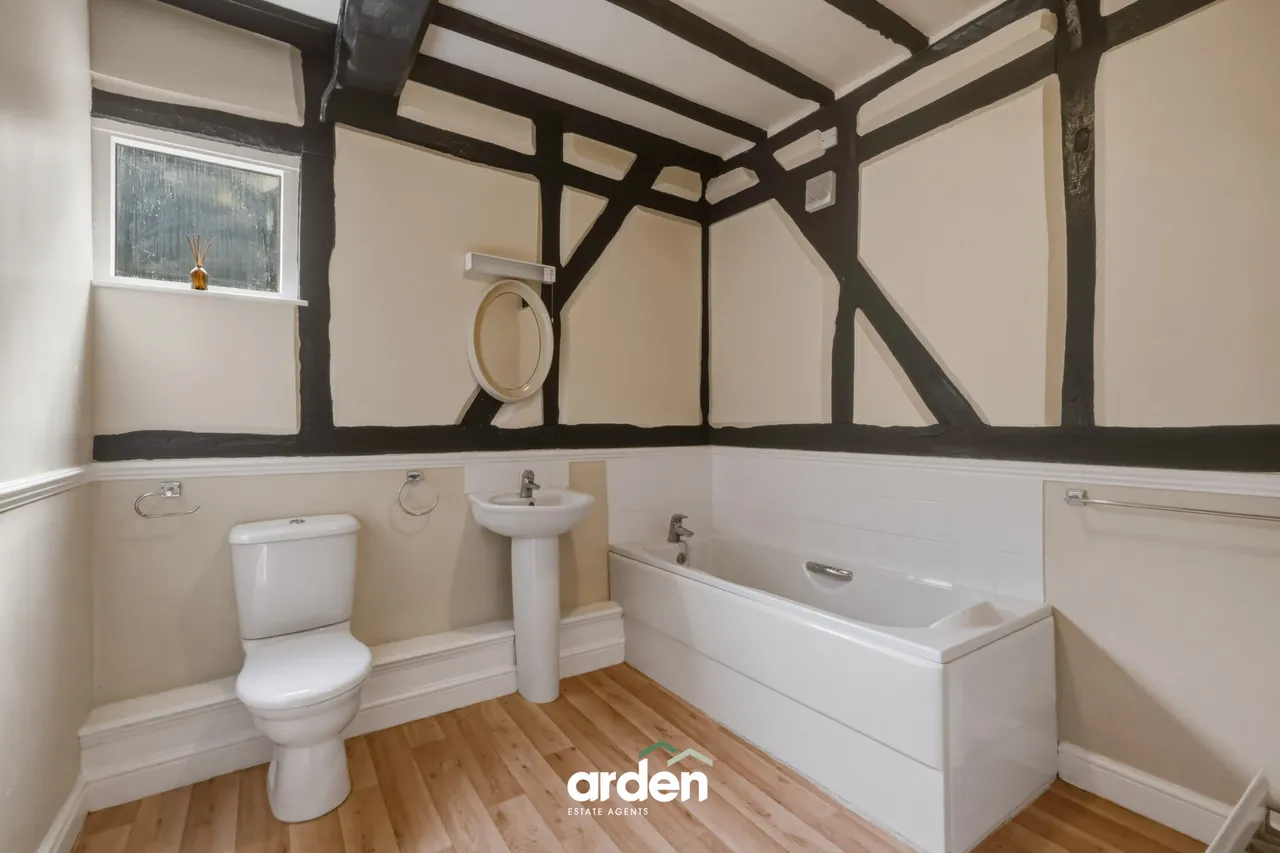 Newhouse Lane, Upton Warren, B61, photo 7