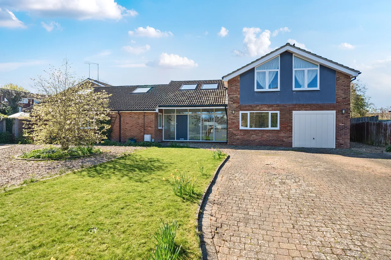 5 bed house for sale — Penshurst Close, HARPENDEN, AL5