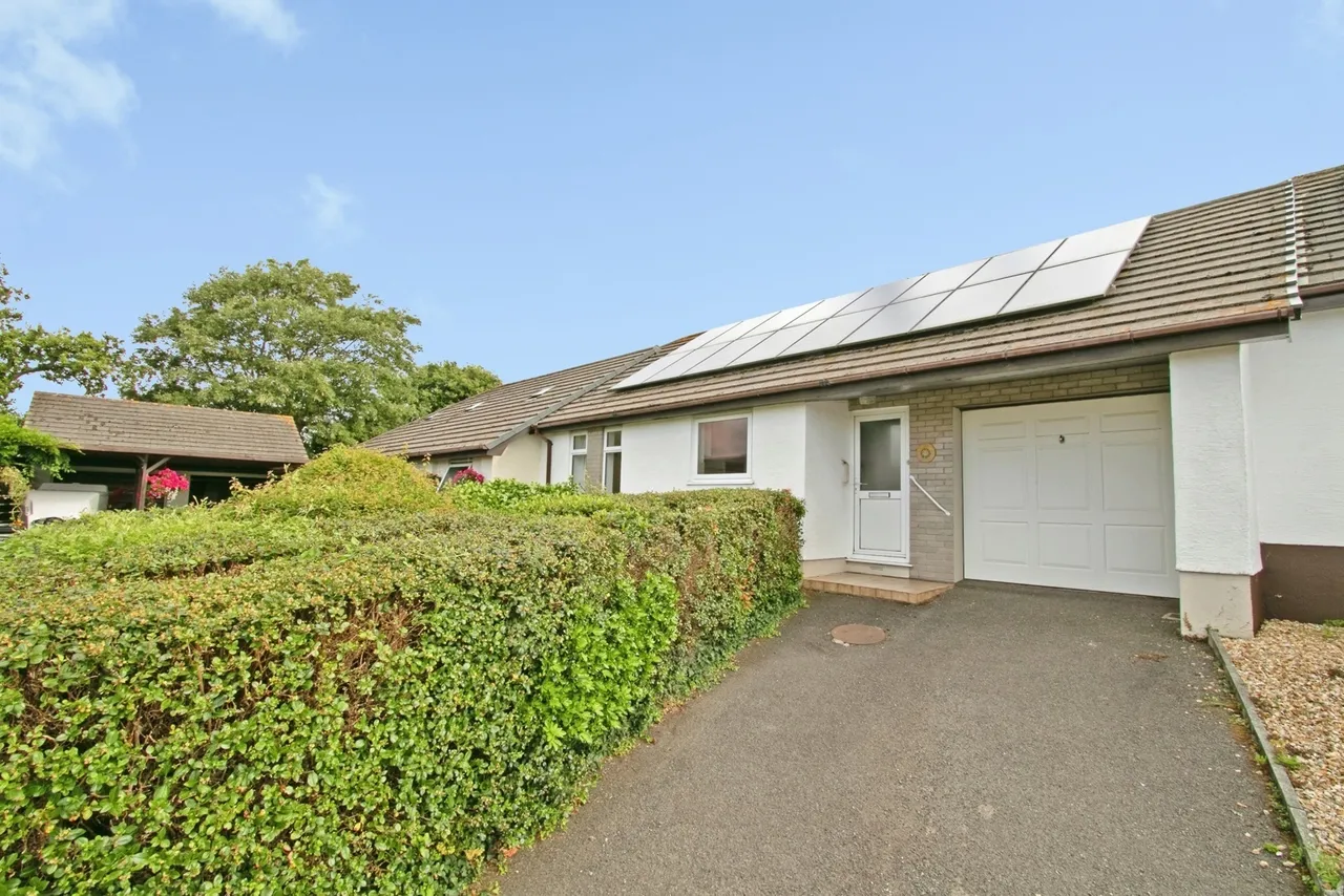 3 bed house for sale, Cogos Park, Falmouth, TR11