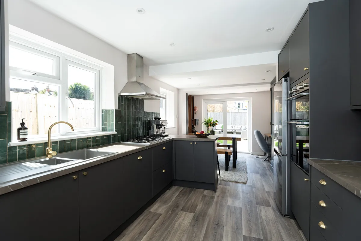 Park Road, BN11, photo 3