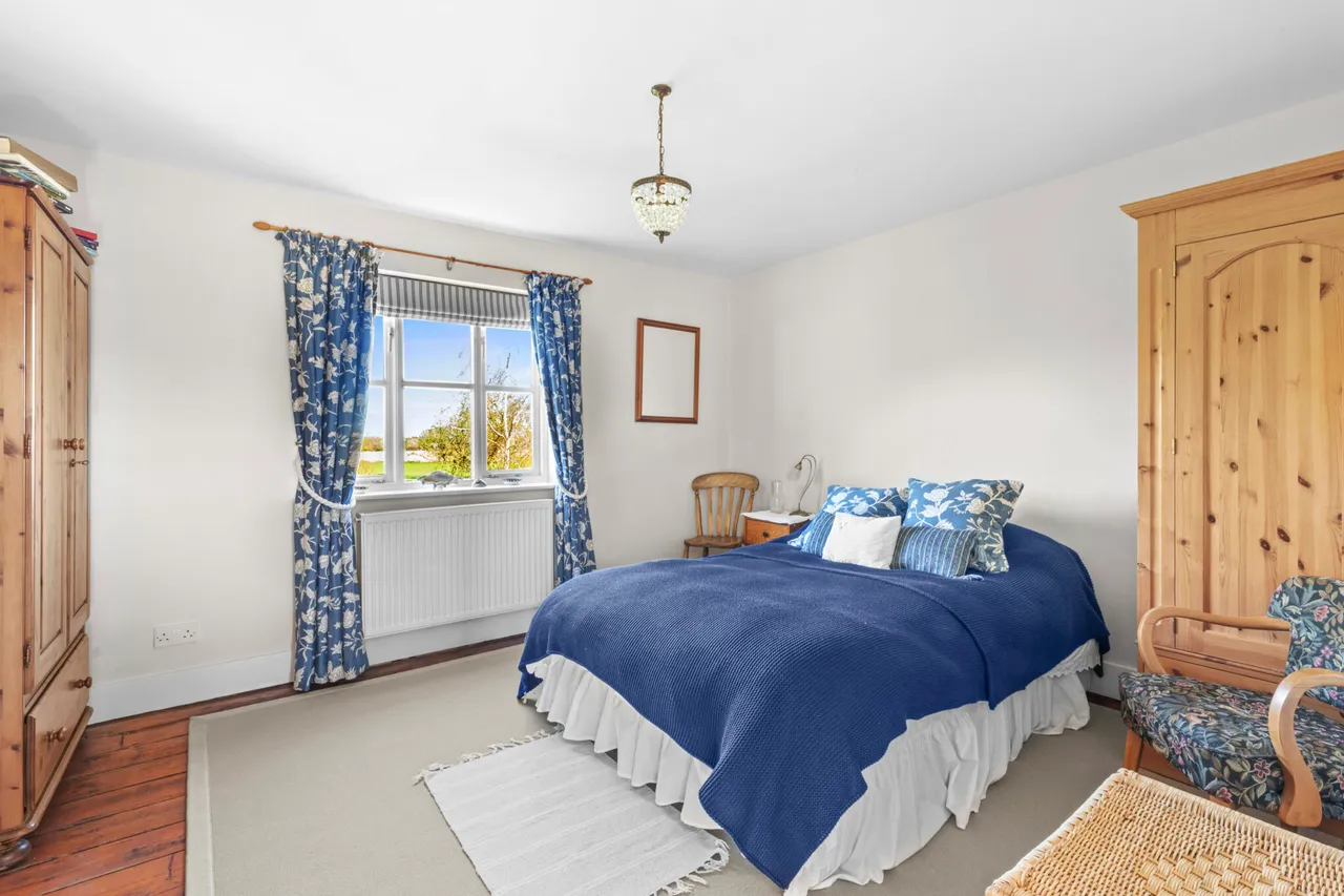 The Gables Nash Lee Road, Terrick, HP17, photo 13