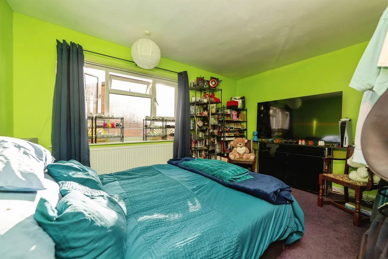 Hutton Close, Hertford, SG14, photo 9
