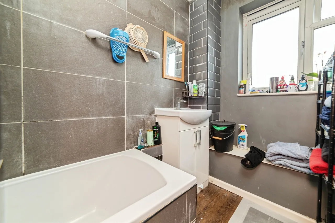 Hutton Close, Hertford, SG14, photo 12
