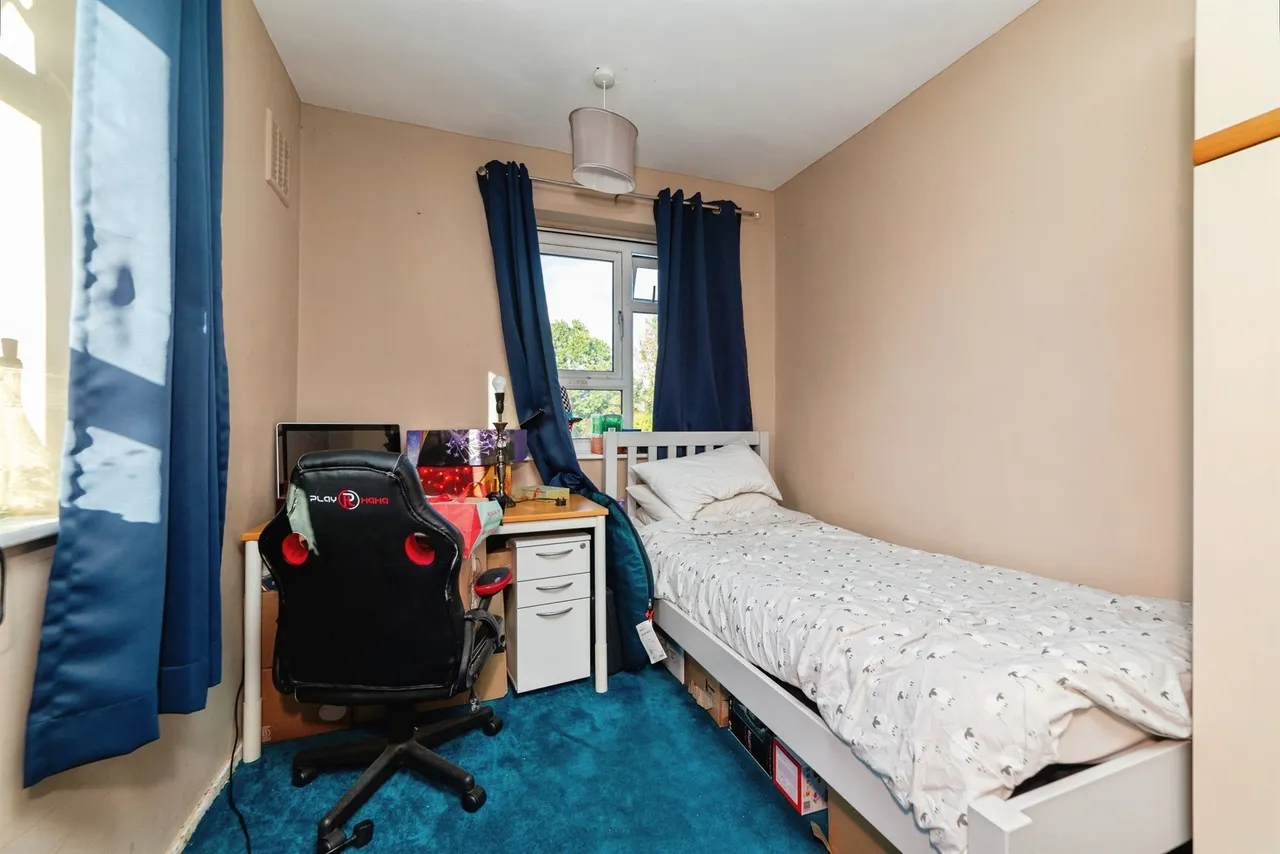 Hutton Close, Hertford, SG14, photo 8