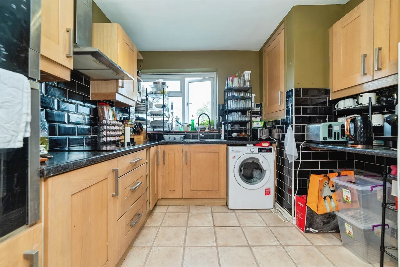Hutton Close, Hertford, SG14, photo 5