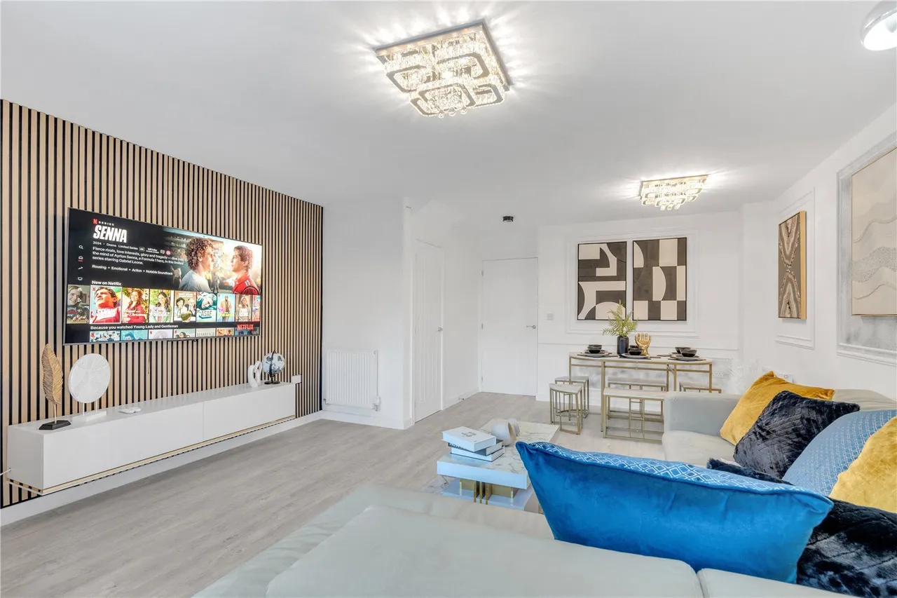 Whitecliff, Ebbsfleet Valley, DA10, photo 13
