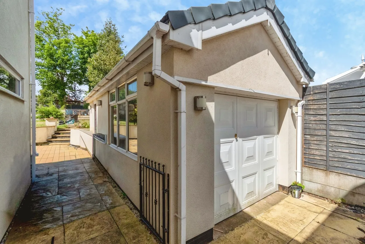 Foster Avenue, Hednesford, Cannock, WS12, photo 22