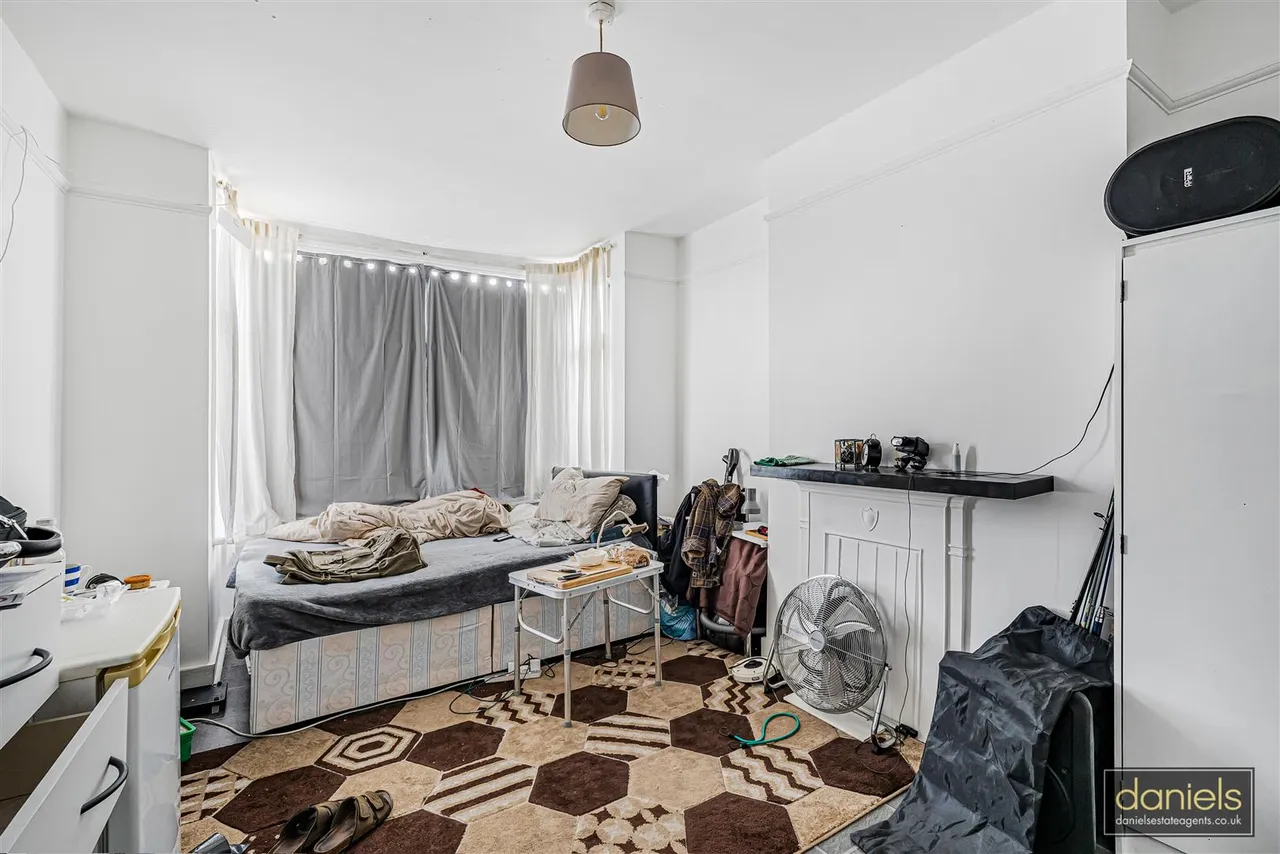Beaumont Avenue, Wembley, HA0, photo 4