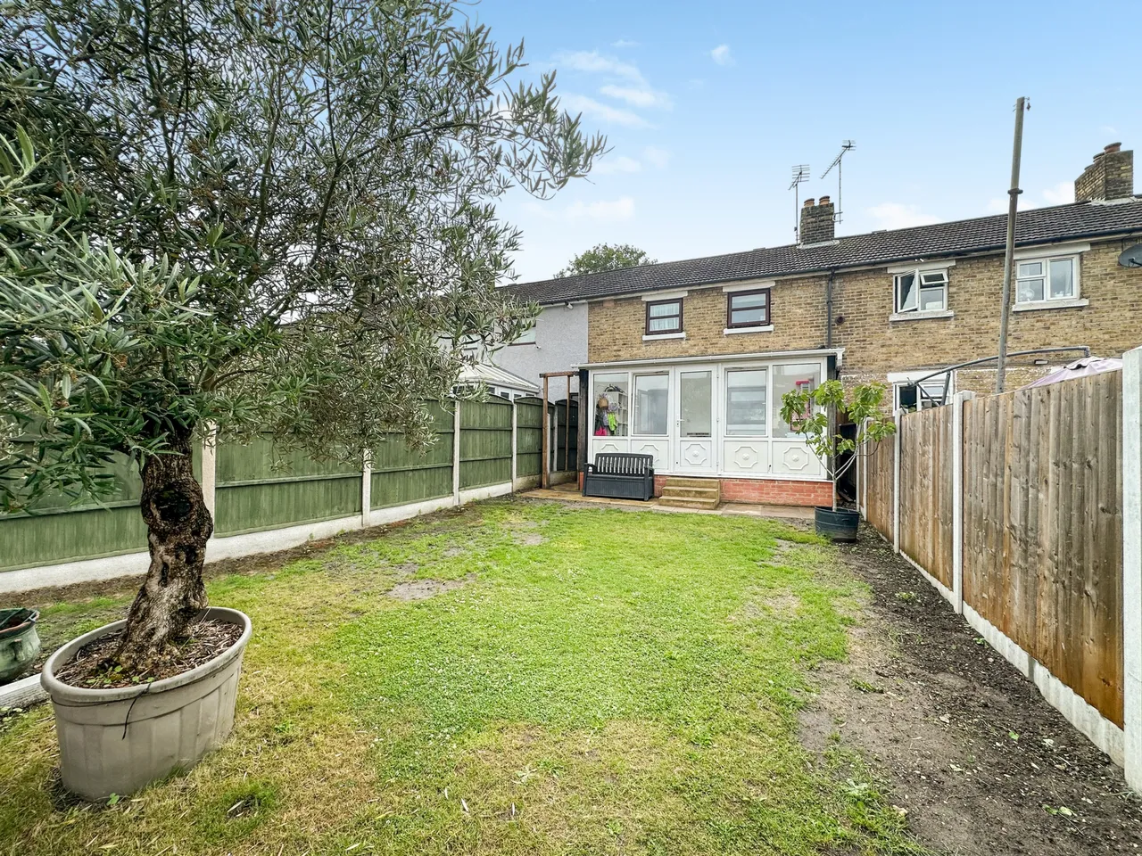 Dacre Avenue, Aveley, RM15 4TH, photo 12