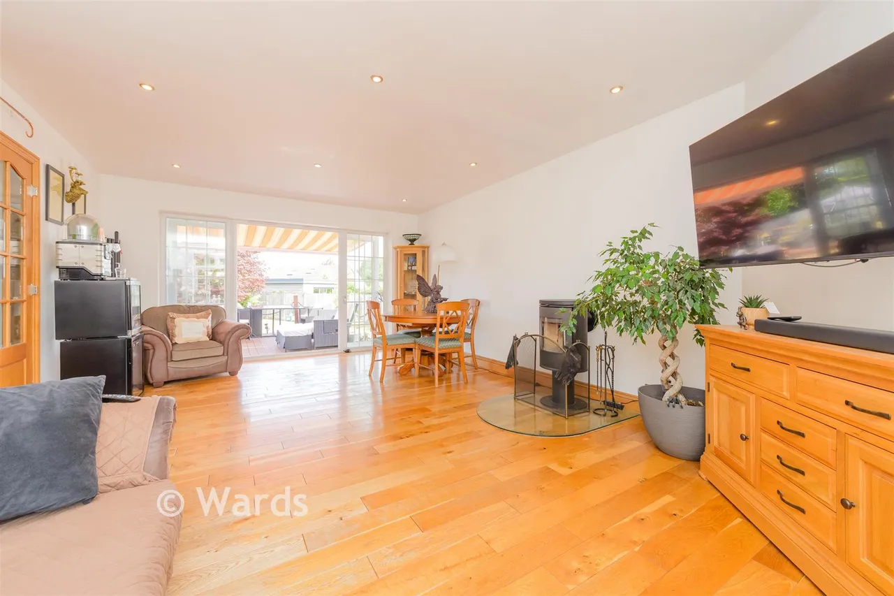 Woodland Close, New Barn, DA3, photo 4