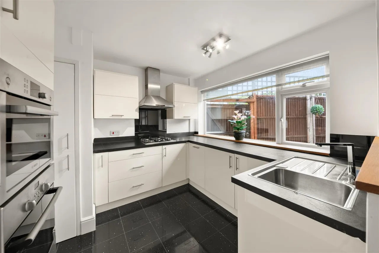 Honey Hill, Hillingdon, photo 2